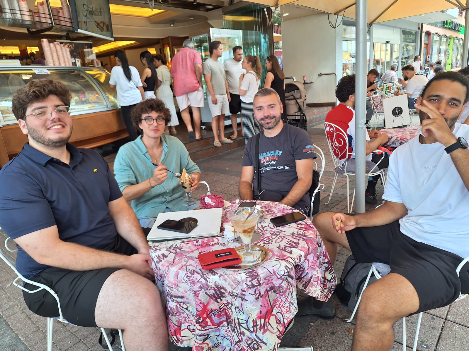 Trois jeunes du Proche-Orient en Alsace – témoignage de Garabed Bedikian